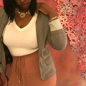 Meet your Posher, Nesha